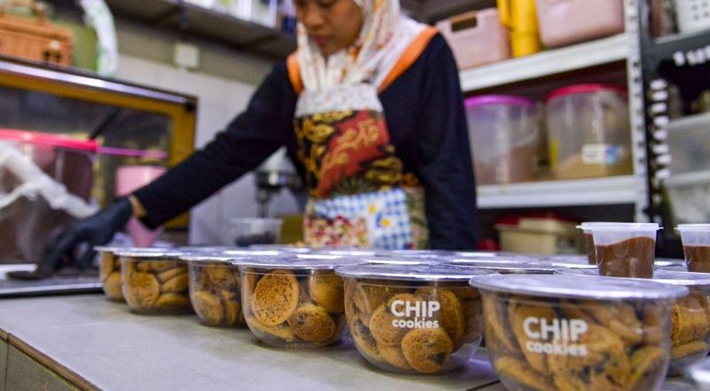 Wanita Ini Berhasil Bangun Bisnis Cookies Hingga Raup Omzet Fantastis
